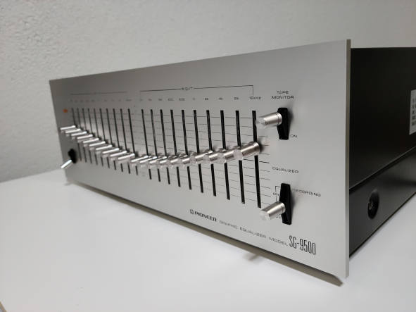 Pioneer-EQ